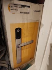 Image of Yale Conexis L1 Smart Door Lock Polished Chrome - White