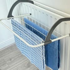 Image of Laundry Radiator Airer - 6 Bars - Easy Storage - Adjustable Mounting Arms