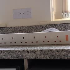 Image of Mercury 430.009 6-Outlet Extension Lead 5 Metres Cable with Surge Protection