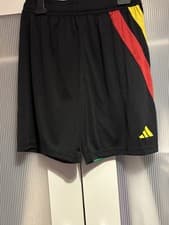 Image of Boys Adidas Shorts 15-16yrs New