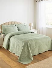 Image of Quilted Bedspread Set with 2 FREE Pillow Shams (one with Single by Chums