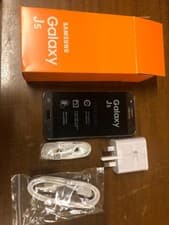 Image of Boxed 16GB 4G Samsung Galaxy J7 SM-J700 Dual SIM FREE Android Phone black