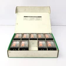 Image of PACK OF 9 SCHNEIDER RUMC21P7 UNIVERSAL RELAY 230VAC 8 PIN