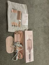 Image of Beauty Works x Molly-Mae Ceramic Curl Kit Pink the Waver Triple Barrel used once