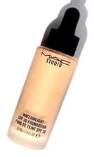 Image of MAC Waterweight SPF30 Foundation NW22 30ml