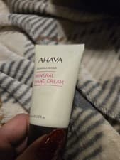 Image of Ahava Deadsea Water Mineral Hand Cream 1.3 oz 40 ml travel size new sealed