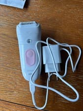 Image of Braun Silk-epil 5, Epilator For Easy Hair Removal, White/Flamingo 5-000