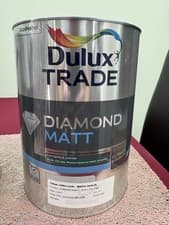 Image of 2 x 5 Litres Dulux Trade Diamond Matt Paint 'Lively Lilac'