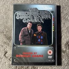 Image of THE HITCHHIKER'S GUIDE TO THE GALAXY 2 Disc DVD. Region 2 and 4