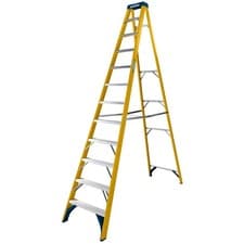 Image of Werner 12 Tread Fibreglass Step Ladder GRP EN131 Non-Conductive 7161218