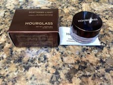 Image of Hourglass Scattered Light Glitter Eyeshadow in Reflect 3.5g Full Size