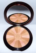 Image of Guerlain Terracotta Light The Sunkissed Healthy Glow Powder 00 Light Cool 10g
