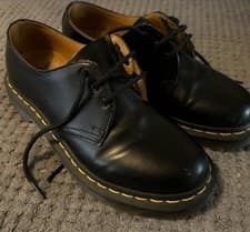 Image of DR. MARTENS 1461 Women's Smooth Leather Oxford Shoes Women's Size 7