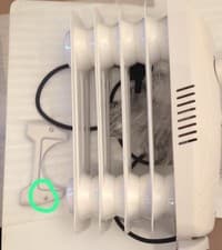 Image of Warmlite WL43002YW 5 Fin Oil Filled Radiator 650W Thermostat White UK Stock