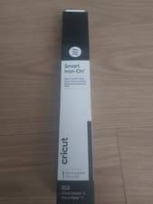 Image of Cricut Smart Iron-On Heat-Transfer Vinyl | 1 Sheet | 33cm x 0.9m | Black, (3ft)