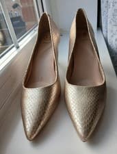 Image of BNWT - Dune London Andina Court Shoes UK Size 4 (EUR 37) Champagne/Gold