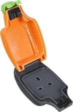 Image of Masterplug Rewireable Weatherproof Outdoor Inline Socket, 13 Amp, 17 x 6.5 cm,