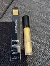 Image of BAREMINERALS BAREPRO 16HR WEAR MATTE CONCEALER MEDIUM 300 WARM