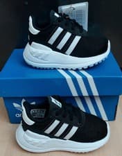 Image of Adidas Infant Black & White Trainers BNWT