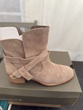 Image of UGG Australia Women's Brown Suede Boots