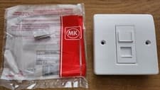 Image of SINGLE BT MASTER TELEPHONE FULL VOICE MODULE IN HIGH QUALITY MK FACEPLATE WHITE