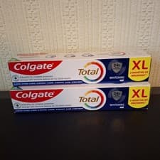 Image of 2 x 125ml Colgate Total Whitening Antibacterial Toothpaste - FREE POSTAGE