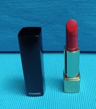 Image of Chanel Rouge Allure Lip Colour 104 Passion