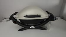 Image of Weber Q1000 Portable Gas BBQ