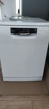 Image of BOSCH SERIES 2 FREESTANDING DISHWASHER IN WHITE - SMS26AW08GPRP-399£