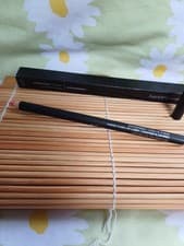Image of BAREMINERALS STATEMENT UNDER OVER LIP LINER KISS A THON NEW
