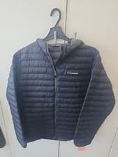 Image of EASTER SPECIAL..Berghaus Men's Vaskye Synthetic Insulated Jacket Black Size XXL