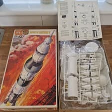 Image of 1/144 Vintage Airfix Apollo Saturn V Space Rocket 1970s Model Kit