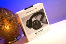 Image of Bang and Olufsen B&O Beoplay HX Bluetooth Over ear Premium Headphones (907)