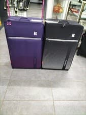 Image of IT LUGGAGE VITALISE WORLD'S LIGHTEST 2 WHEEL LARGE SIZE SITCASE, 87L NEW TAG.