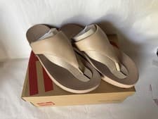 Image of Fitflop LULU GLITTERBALL TOE-POST SANDALS CLASSIC BEIGE Size 6.5