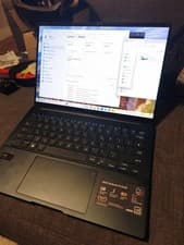 Image of ASUS Zenbook 14 OLED 14" Touch Intel Core Ultra 9 185H 32GB RAM 1TB SSD Blue OB