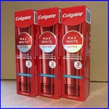 Image of 3 x Colgate Max White Ultra Freshness Pearls Whitening Toothpaste 75ml - 04/2027