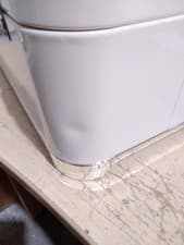 Image of KitchenCraft Lovello Bread Bin, 42 x 22 cm (16.5" x 8.5") - Vanilla Cream