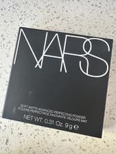 Image of NARS SOFT MATTE ADVANCED PERFECTING POWDER 9G - Shade Cliff