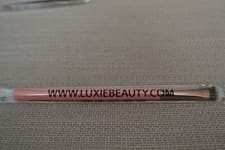 Image of Luxie Large Shader Brush 209 full size in rose gold colour RRP $13