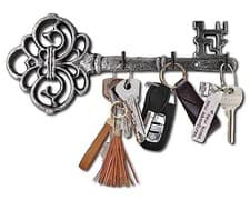 Image of Comfify Key Holder for Wall - Cast Iron Skeleton Key - Decorative Farmhouse R...