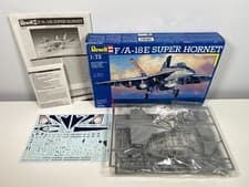 Image of Revell F/A-18E Super Hornet Model Kit 04298 Scale 1:72 - CONTENTS SEALED