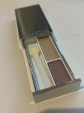 Image of Clinique beached plum eye shadow palette new