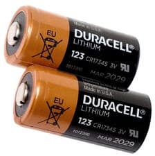 Image of 2 x CR123a Duracell 3v Lithium CR123 Battery CR17345 DL123A EXP '34 +FREE GIFT
