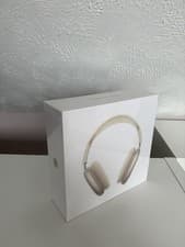 Image of Apple AirPod Max Starlight with Smart Case (new and sealed)