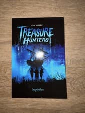 Image of E A House Deep Waters Treasure Hunters (Library binding)