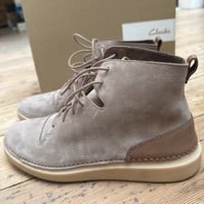Image of Brand New Clark’s Hale Rise Nubuck Boots Uk 6.5