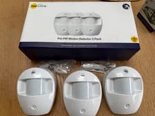 Image of Yale Easy Fit Alarm Accessory Pet PIR Motion Detectors - White, Pack of 3...