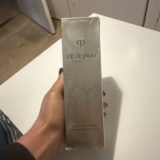 Image of Cle De peau Beaute Essential Refining Essence~ 250ml~New In Sealed Box