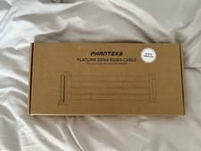 Image of Phanteks 300mm PCIe Gen 4.0 Riser Cable 180-Degree Adaptor